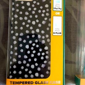 8 plus 7 plus glass case